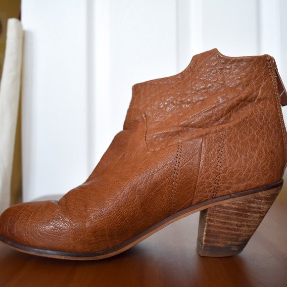 Sam Edelman Lisle Brown Leather Heel Booties Sz 6 - Picture 2 of 5